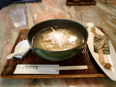 インタビュー後のラーメン